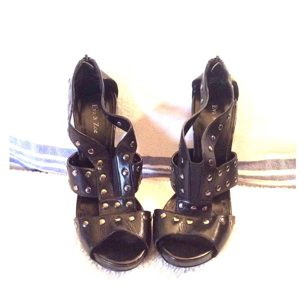 Blk studded heels